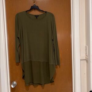Eileen Fisher silk tee